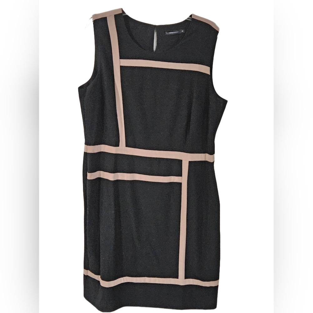 Women's Sleeveless Sheath Dress Size 18